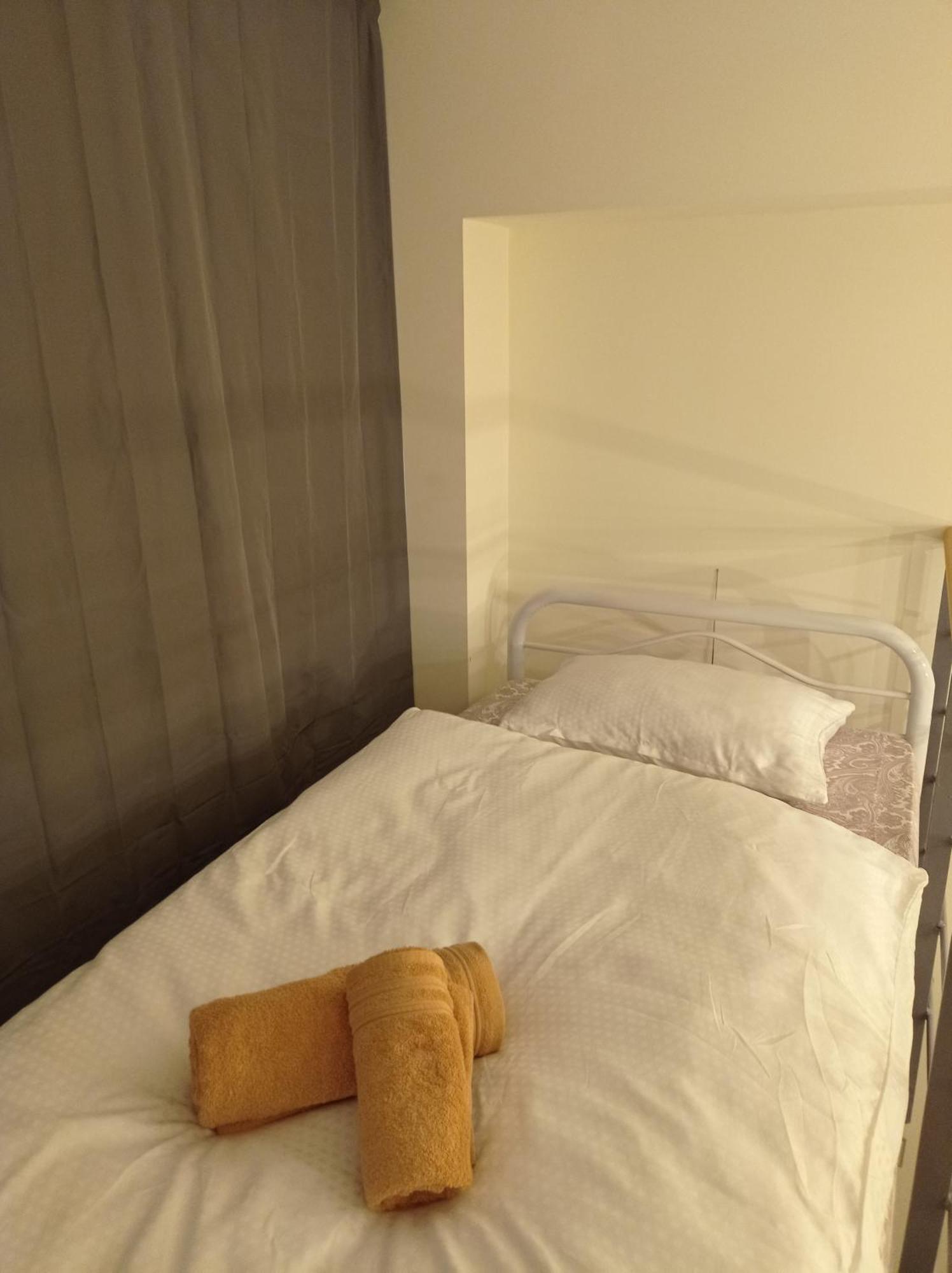 סלוניקי Minimal Two-Floor Apartment מראה חיצוני תמונה